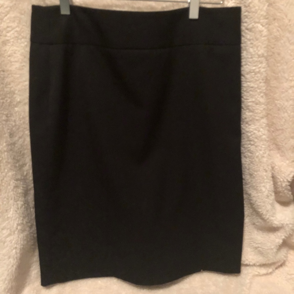 Anne Klein Pencil Skirt
